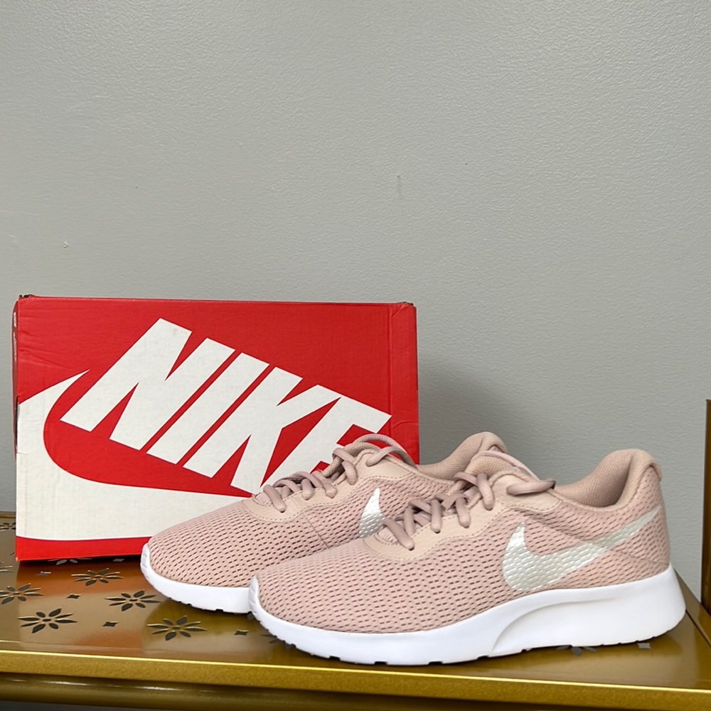 NIKE TANJUN PARTICLE BEIGE/PHANTOM WHITE LIGHTWEIGHT SHOE 7